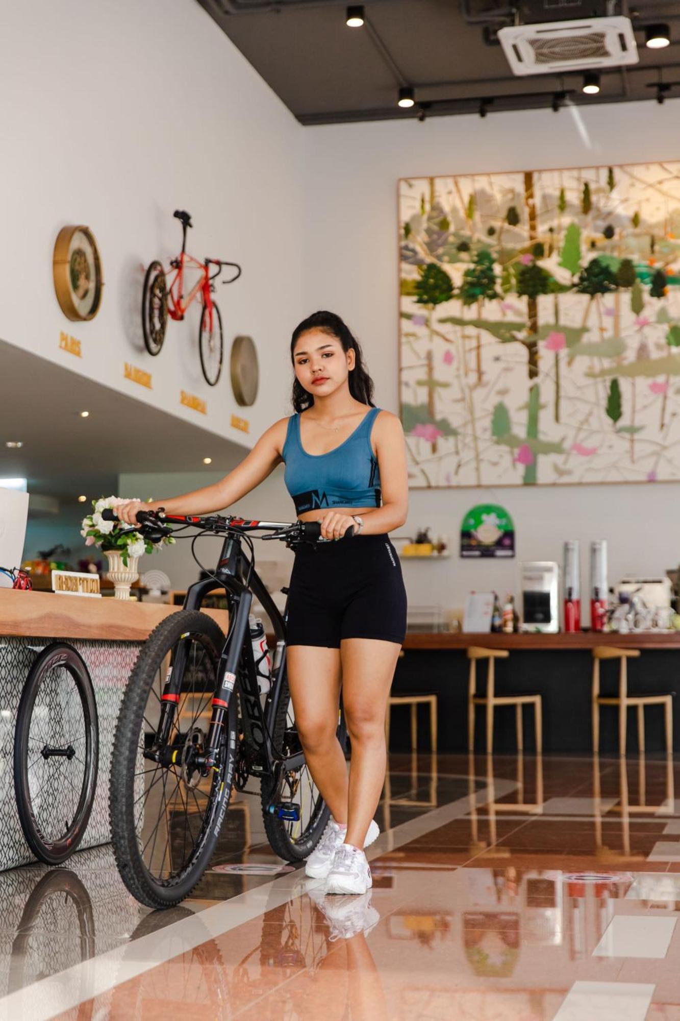 Tour De Phuket Hotel - SHA Plus Thalang Eksteriør bilde